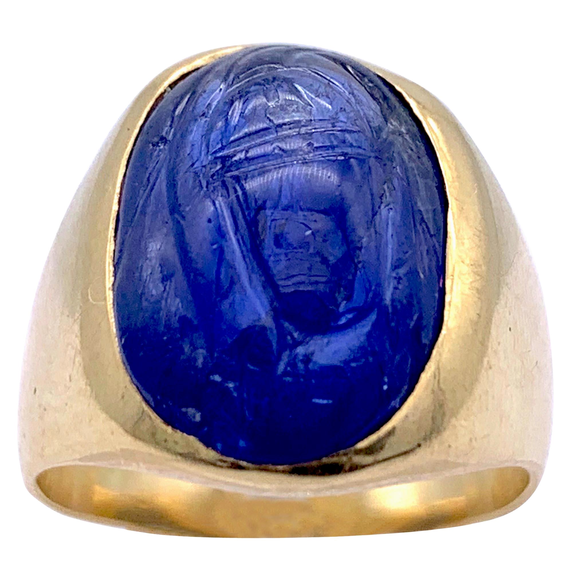 Antique Belle Époque Carved Oval Untreated Sapphire Scarab 18 K Gold Signet Ring