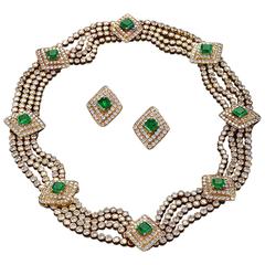 Late 20th Century Emerald Diamond Gold Necklace and Earring Suite 3