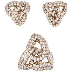 Boucheron Stunning Diamond Gold Earrings and brooch