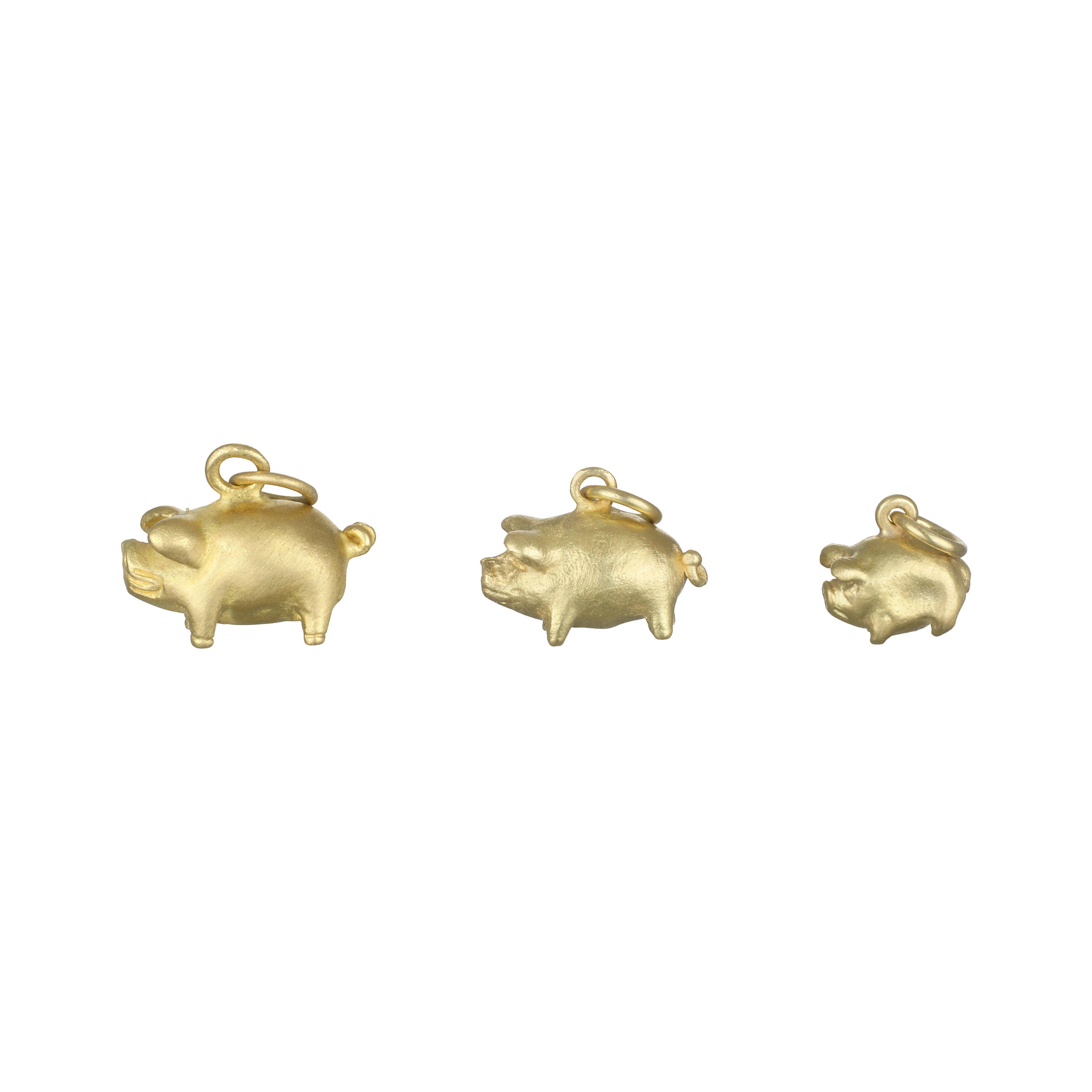 Faye Kim 18k Gold Pig Charm Necklace For Sale