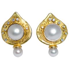 Elizabeth Gage Shiraz Pearl Gold Earrings Elizabeth Gage Shiraz Pearl Gold Earrings