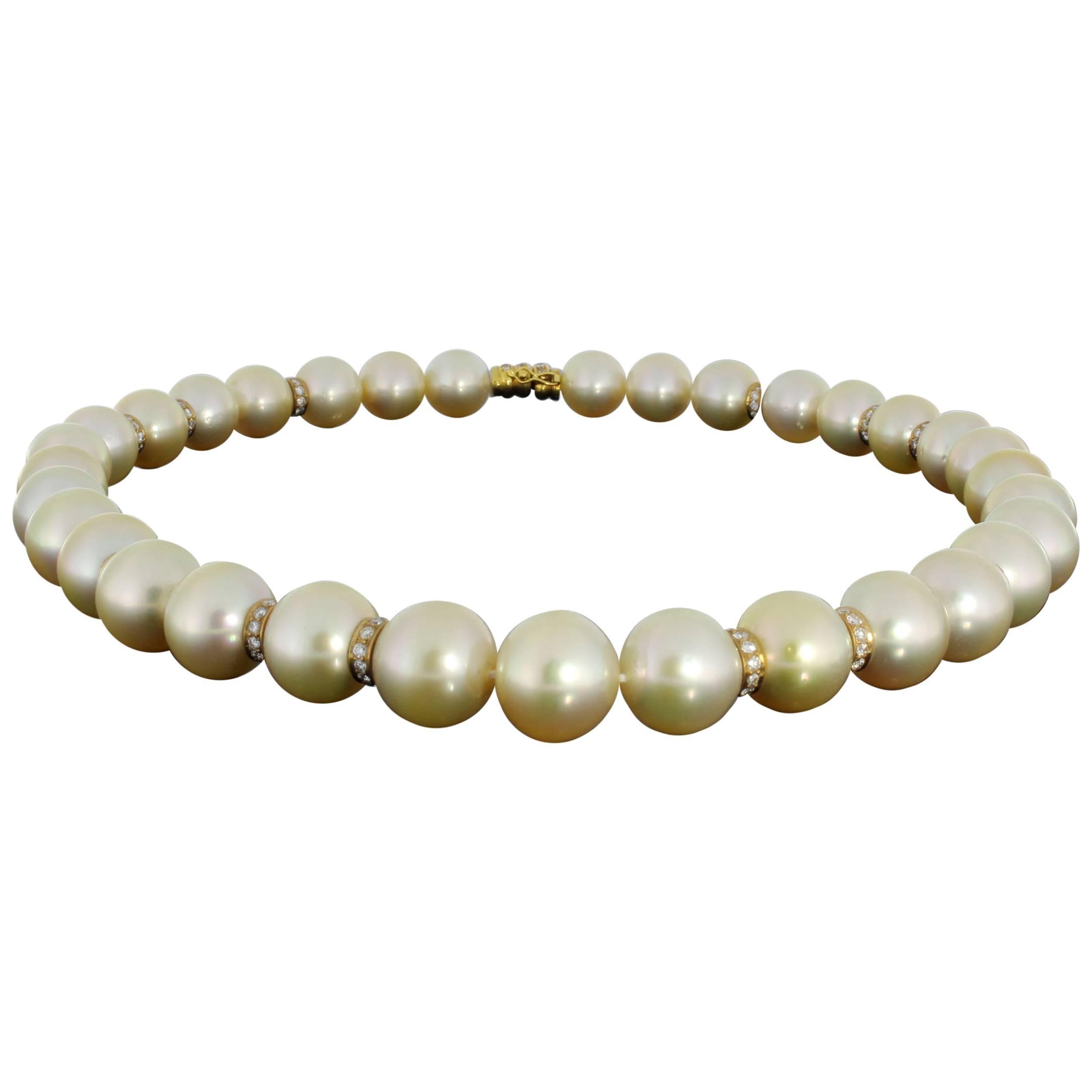 South Sea Pearl Necklace with Diamonds For Sale at 1stDibs