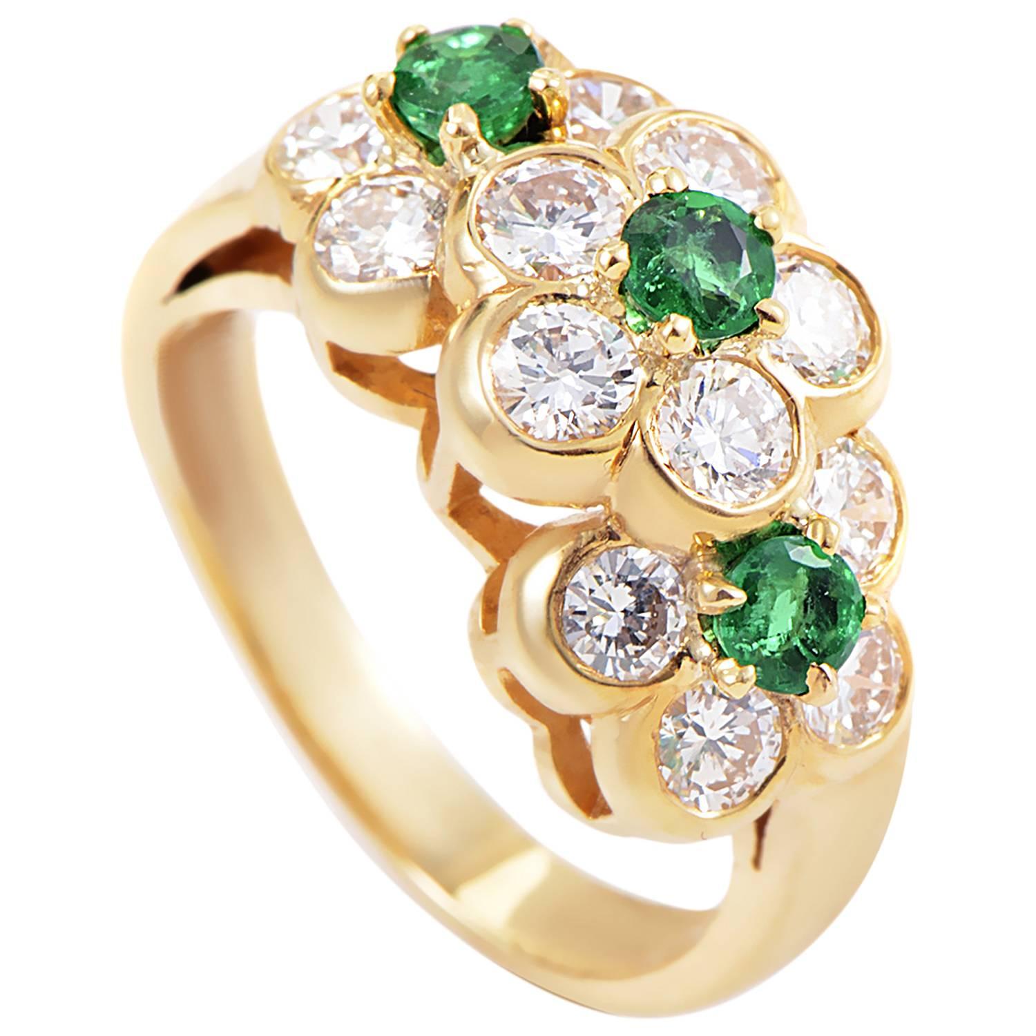 Van Cleef Arpels Yellow Gold Diamond and Emerald Ring