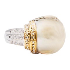South Sea Pearl Ring with Sapphires and Diamonds 18 Karat