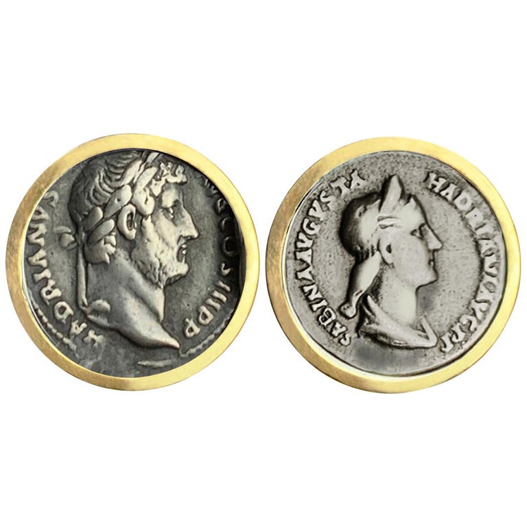 Boucles d'oreilles en or 18 carats avec pièce de monnaie romaine  représentant l'empereur Hadrien et Sabine, 2e siècle après J.-C. En vente  sur 1stDibs