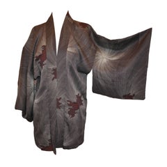 Retro Japanese Charcoal Gray Silk "Starburst & Foo-Dogs" Kimono