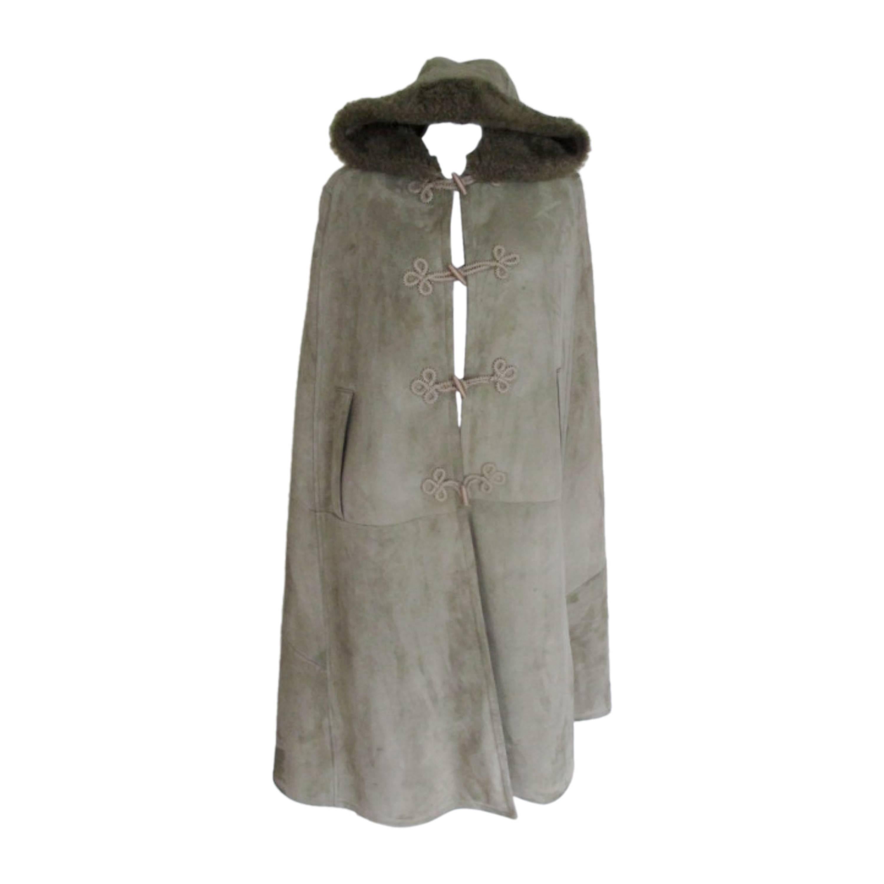 Green hooded Suede Shearling Fur Cape