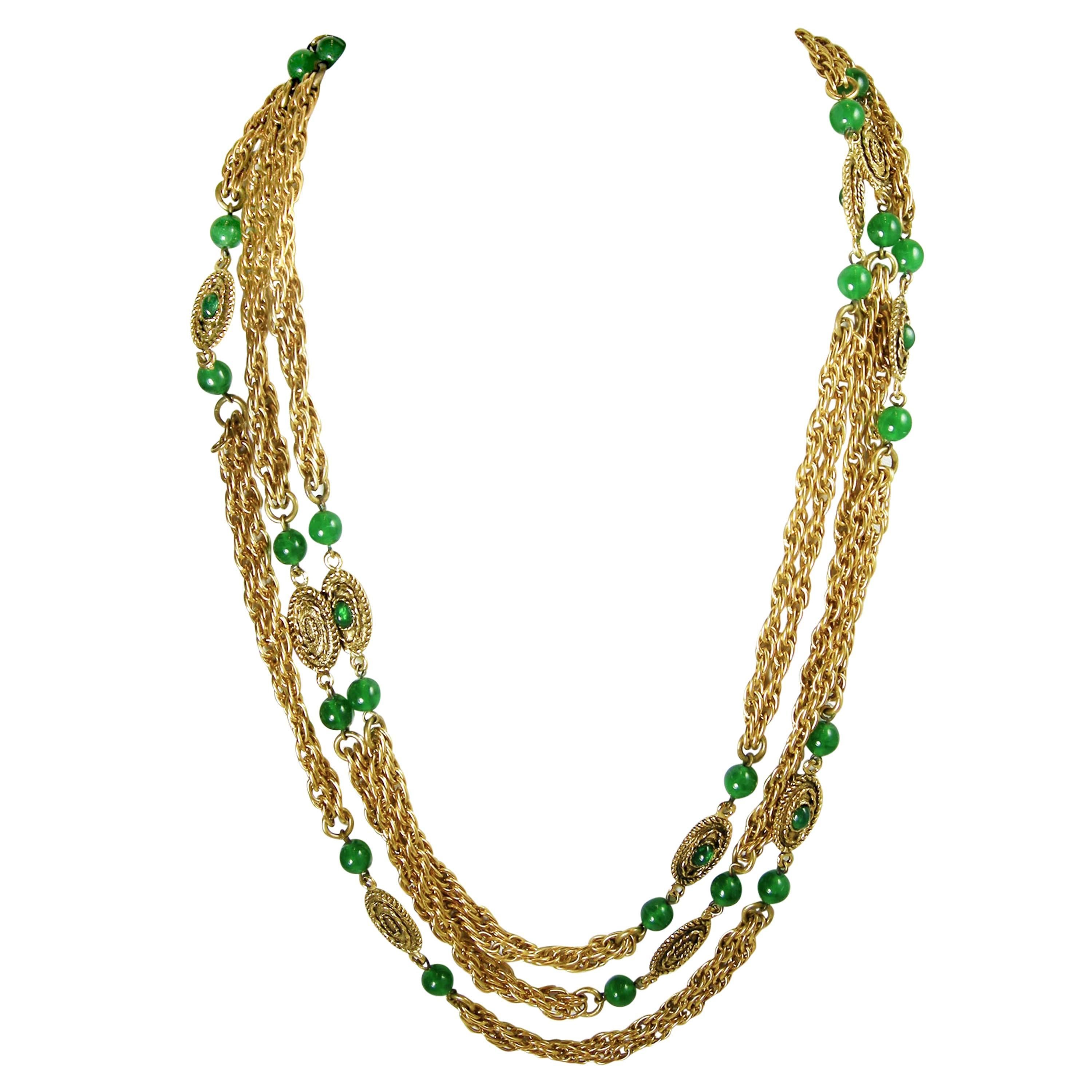 Vintage Chanel Green Gripoix Sautoir Necklace 