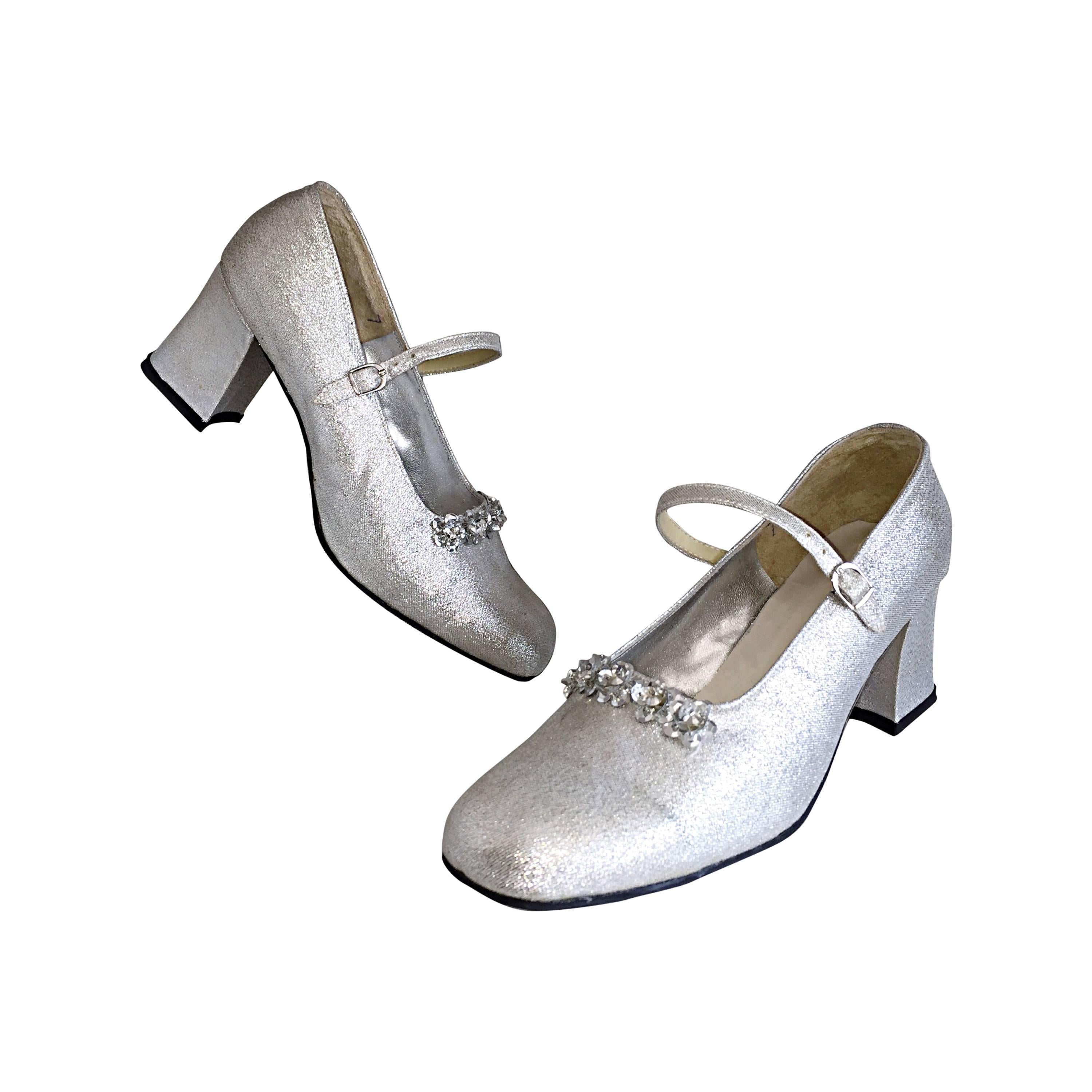 New 1960s 60s Vintage Silver Glitter Mod Babydoll Maryjane Heels Shoes Size 7