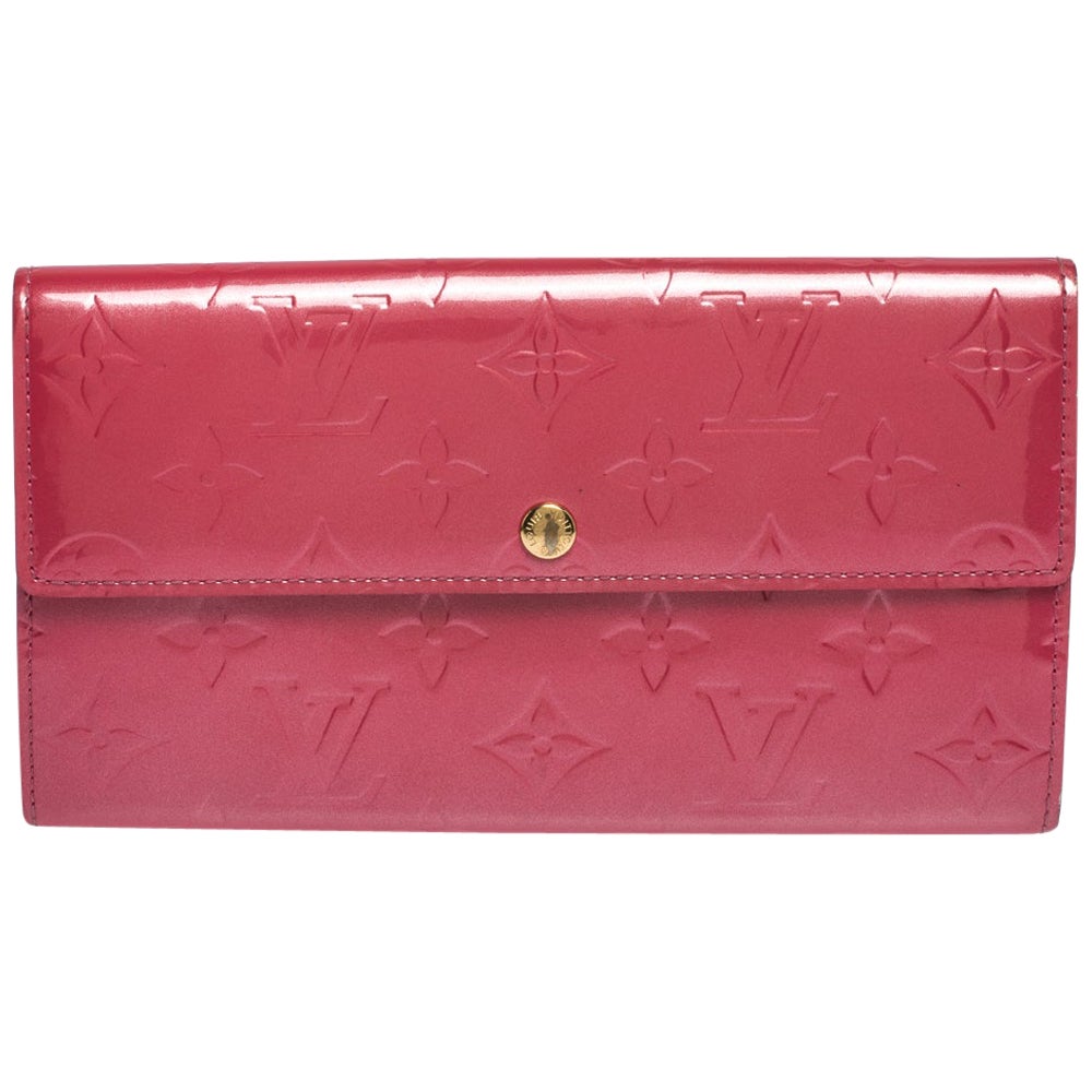 Lv Pink Wallet On Chain