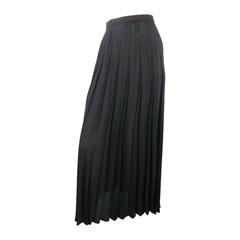 Vintage THIERRY MUGLER Size 10 Black Pleated Midi Skirt New With Tags