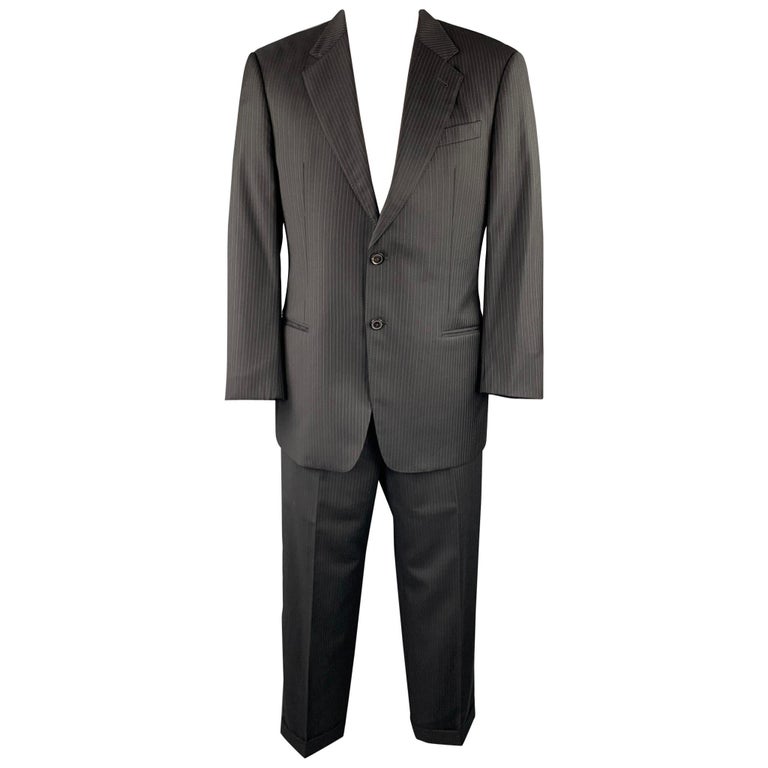 EMPORIO ARMANI Größe 42 Regular Schwarzer gestreifter Anzug aus Wolle mit  Revers, Größe 42 im Angebot bei 1stDibs