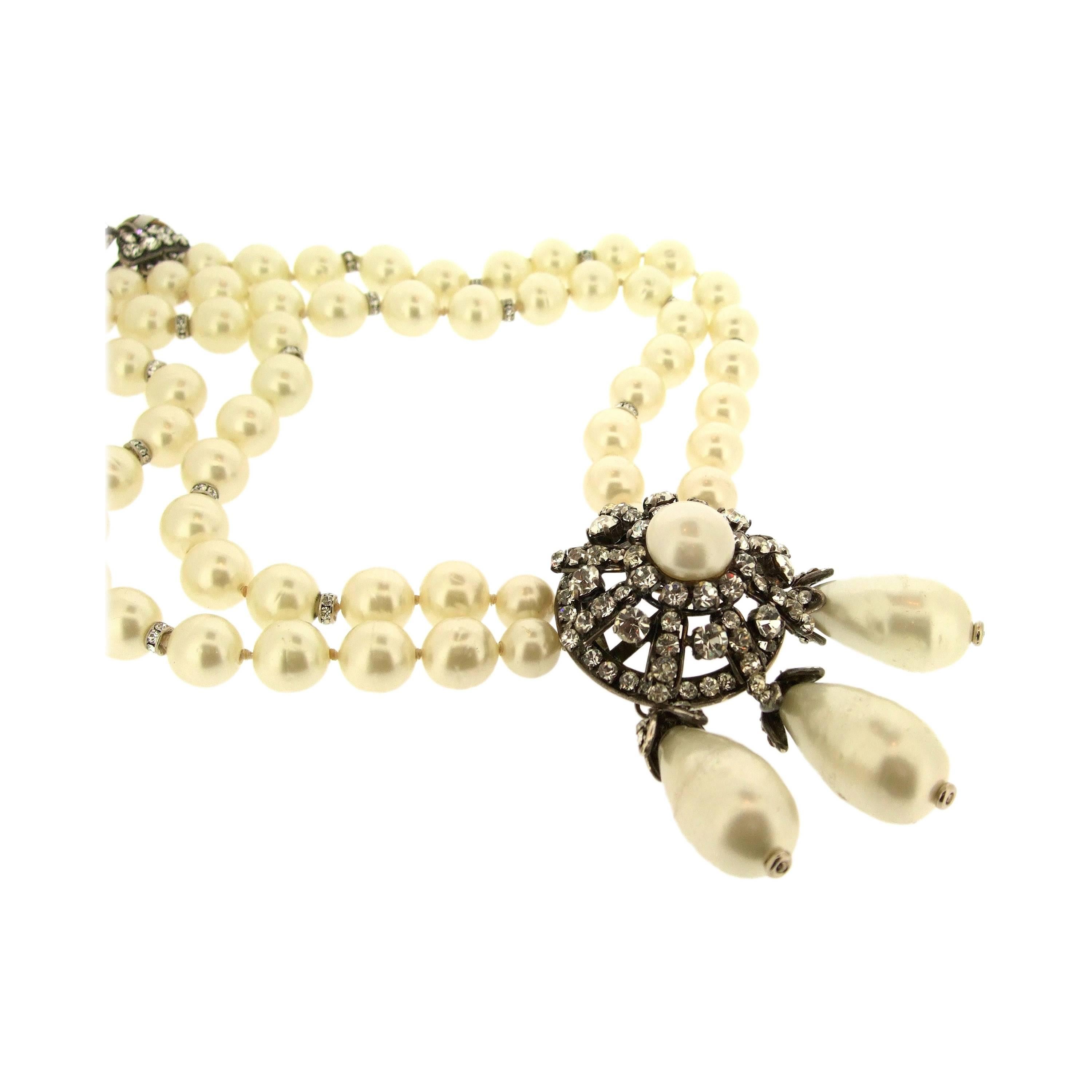 1994 Chanel Pearl Necklace For Sale