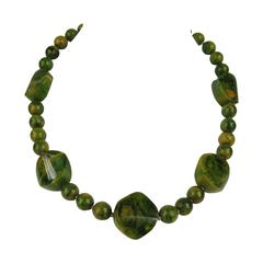 1930s True Vintage Green Marbled Bakelite Catalin Necklace 12