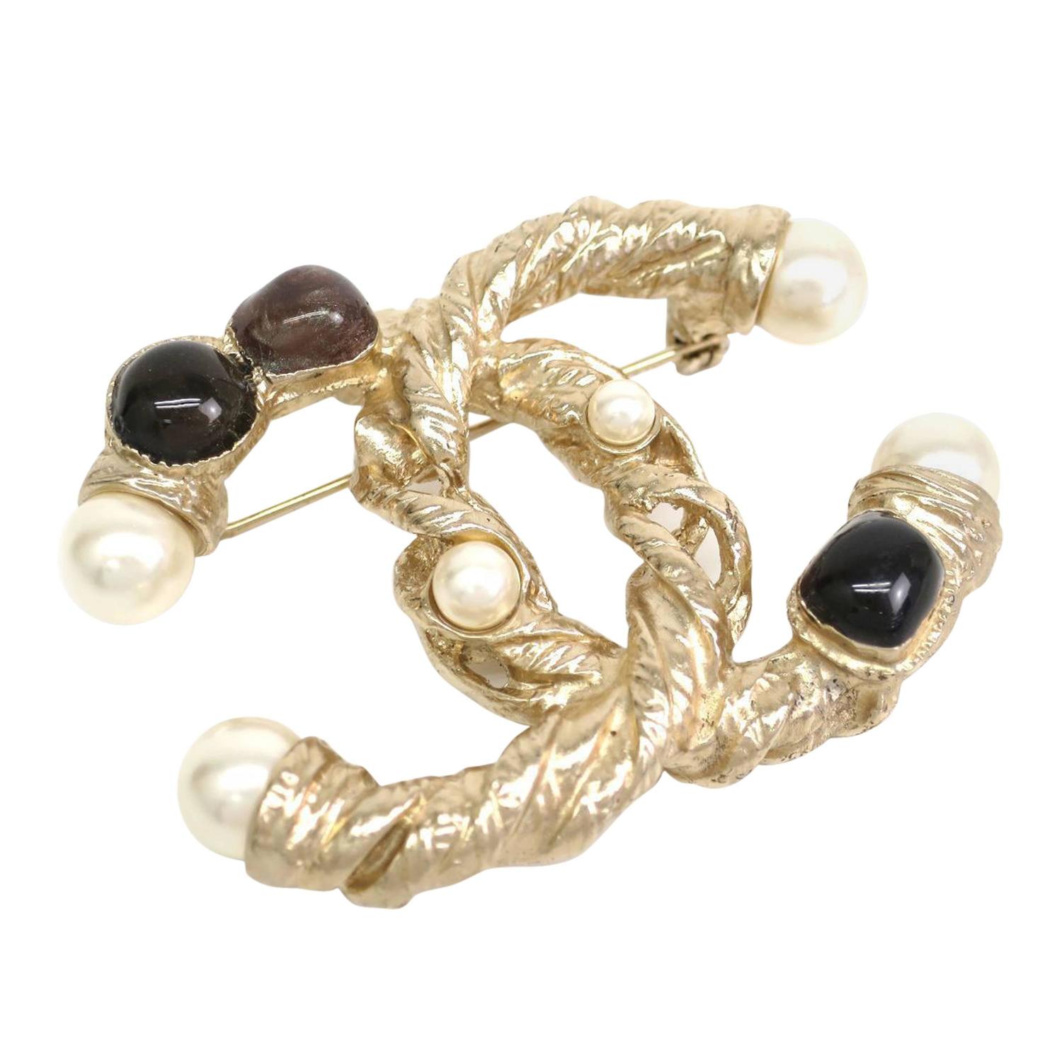 Chanel Gold Glass Pearl Pin Brooch at 1stdibs