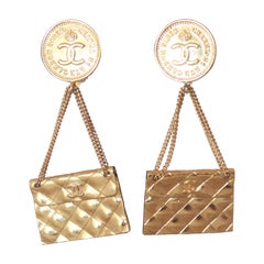 Chanel 1989 Vintage Goldtone Handbag Clip-On Earrings 