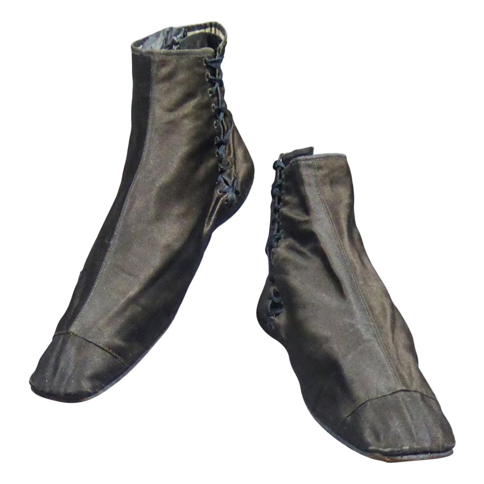A Pair of Silk Walking Boots - French Romantic Period Circa 1820/1840