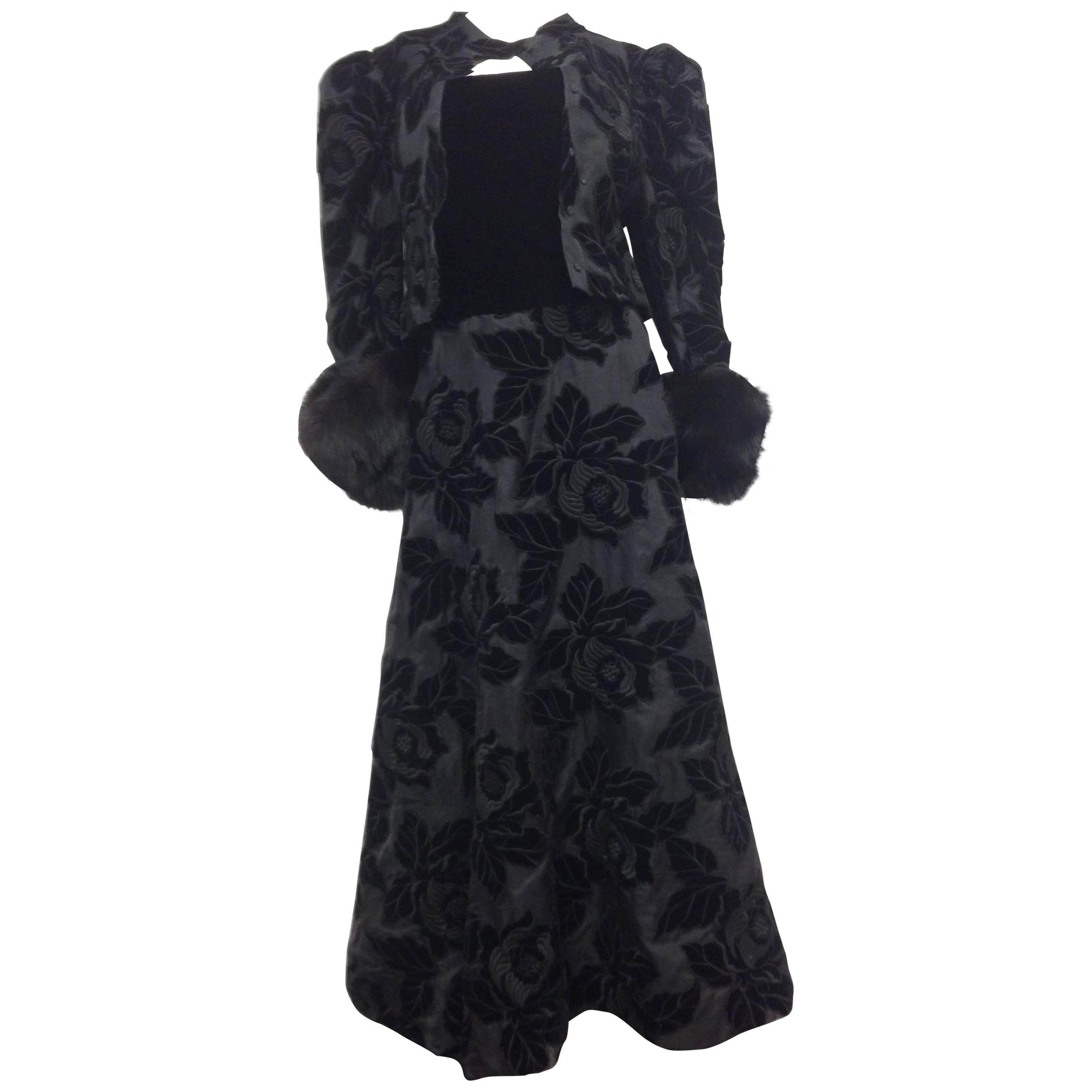 Vintage SCAASI Black Velvet Appliqué Detail Dress and Blazer For Sale
