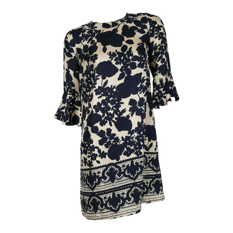 Chloe Floral Silk Print Dress For Sale at 1stdibs