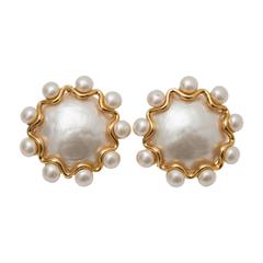 Chanel Vintage Clip Pearl Earrings