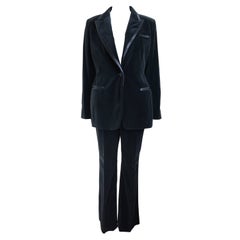 Iconic Gucci By Tom Ford Black Velvet Tuxedo Suit