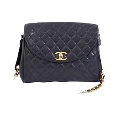 Chanel Vintage Flap Bag Golden Chain