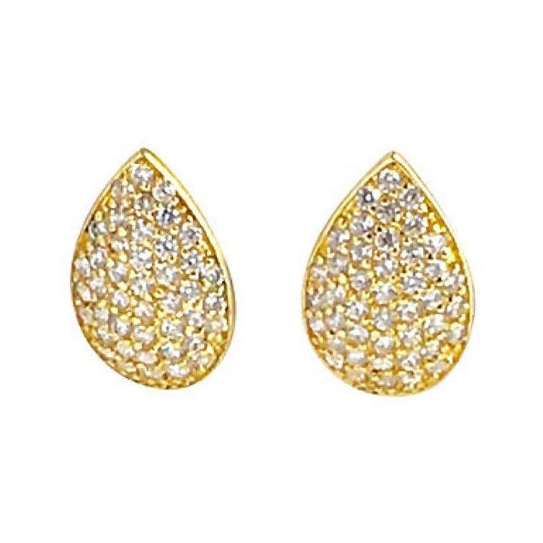 Boucles d'oreilles feuille en plaqué or et sterling avec pavage de zircons cubiques en vente