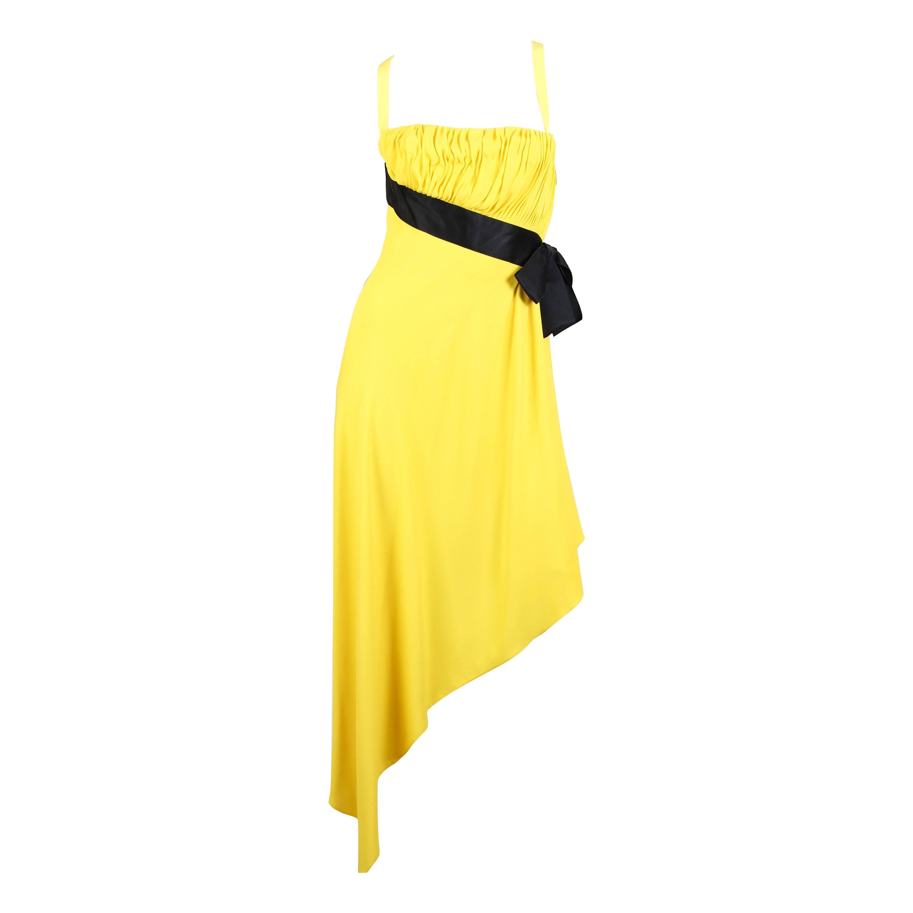 1990S CHANEL Lemmon Yellow Silk Crepe Chiffon Strapless Empire Waist Dress With For Sale