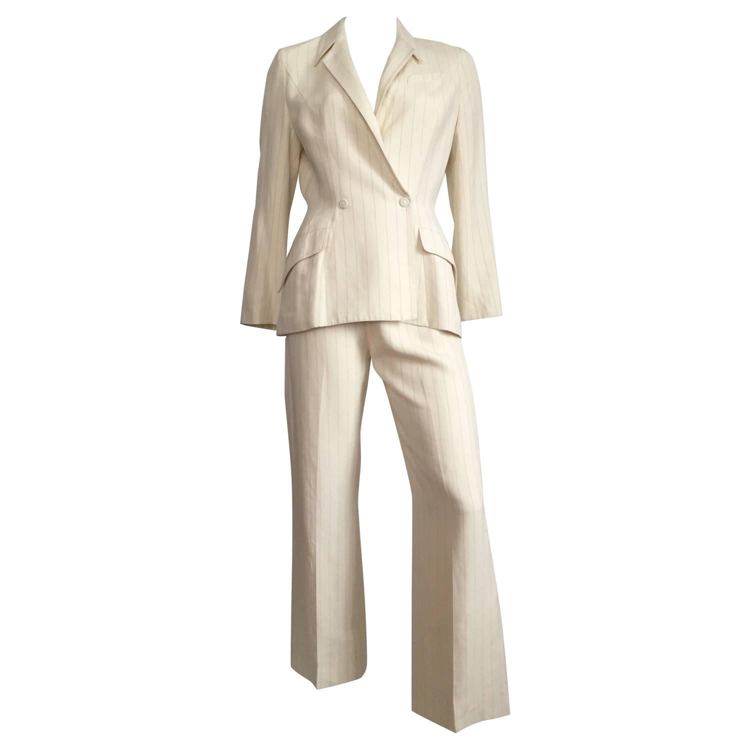 Thierry Mugler 80s striped cream linen suit size 6. For Sale at 1stdibs
