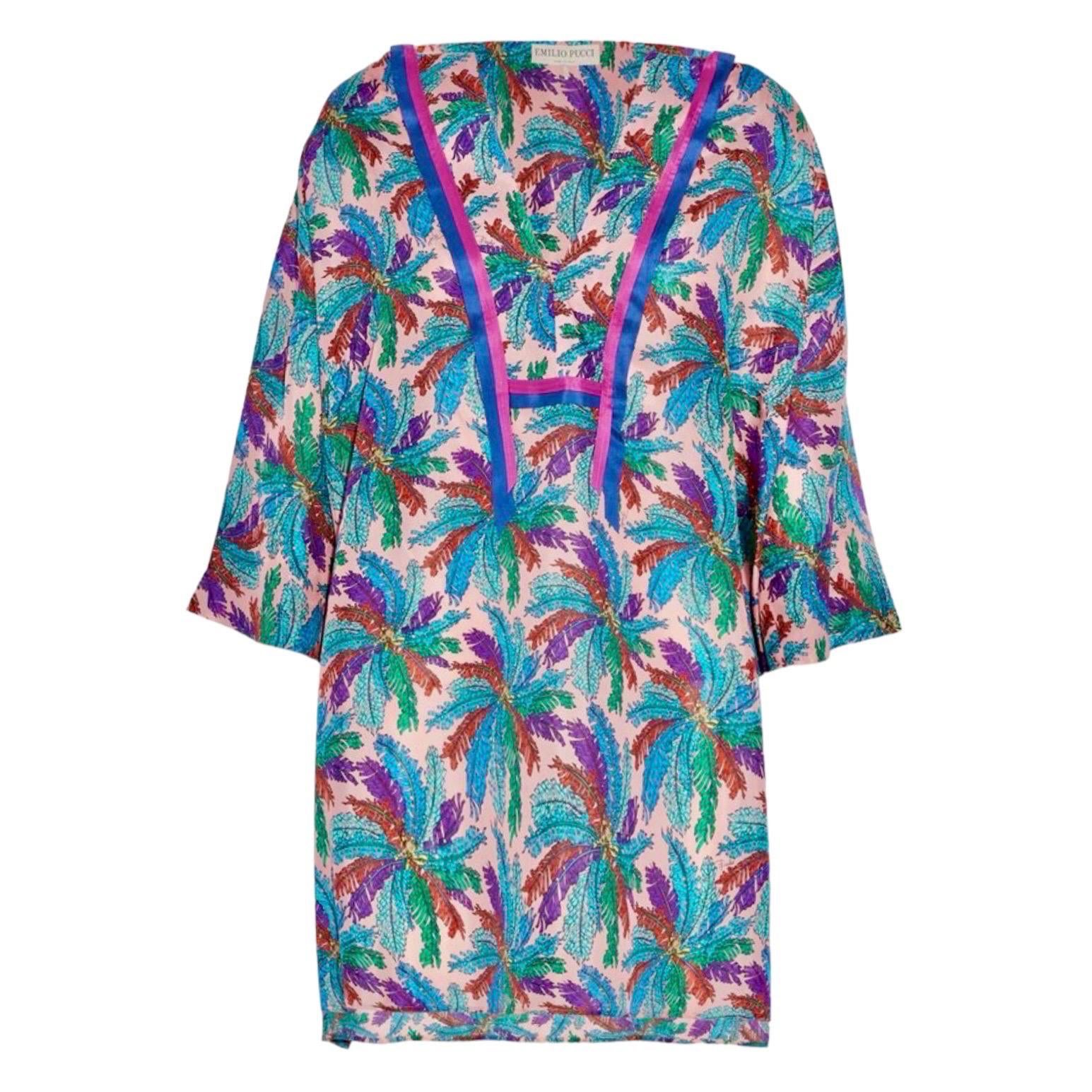 Emilio Pucci - Robe tunique caftan en soie imprimée signature multicolore, 40 en vente