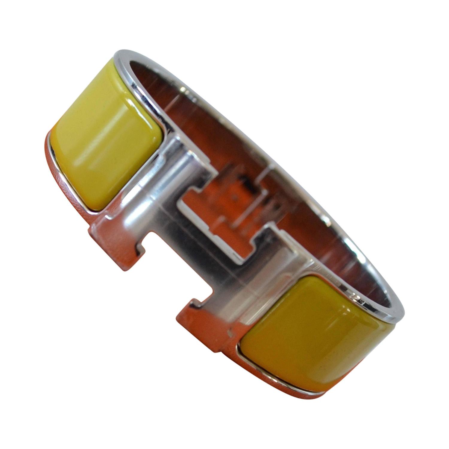 Hermes Clic Clac Souffre Bracelet PM At 1stdibs