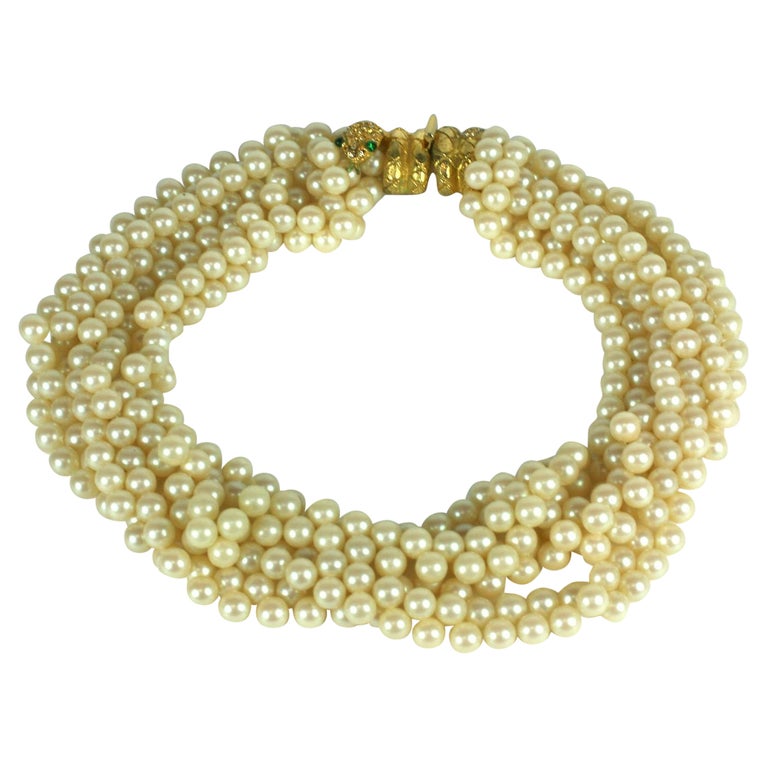 Mimi di Nardo Snake Clasp Pearls For Sale at 1stDibs