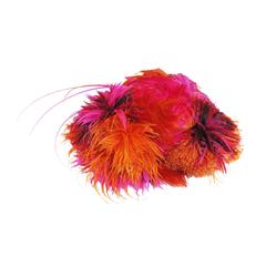 Cappello con piume fucsia e arancione di Stephen Jones, anni '90 ca.