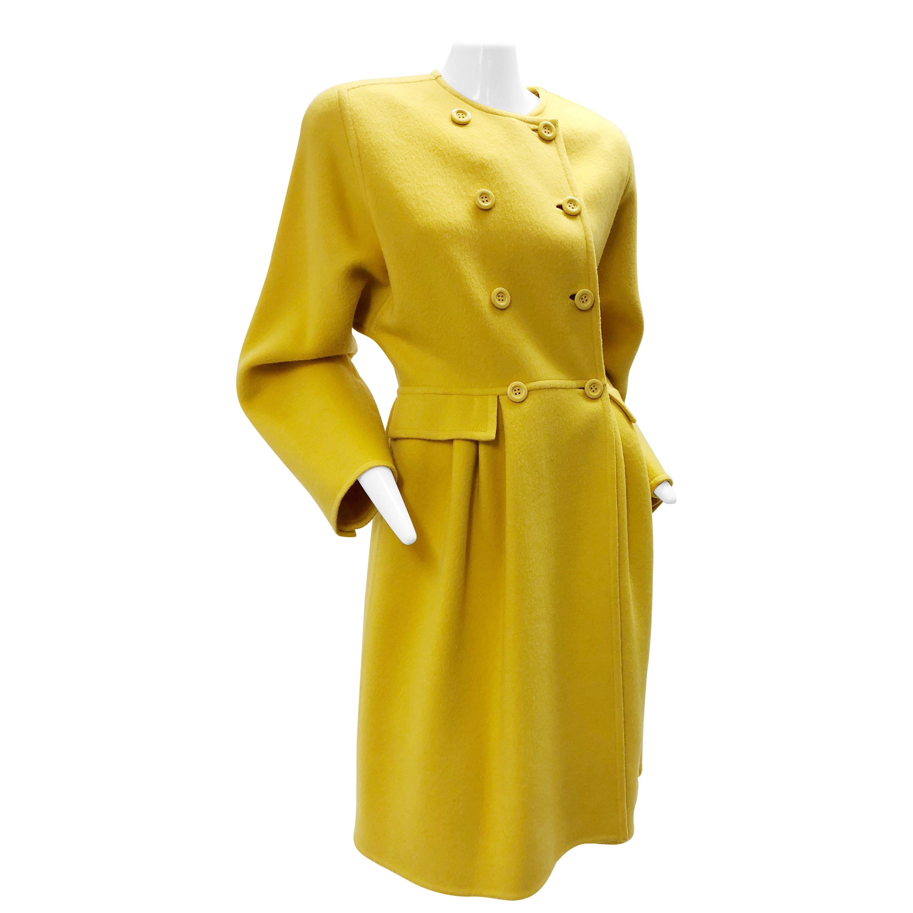 1980s Valentino Couture Yellow Cashmere Coat W/Fitted Waistline Look 56 For Sale