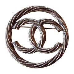 Chanel Vintage Rope CC Circle Pin