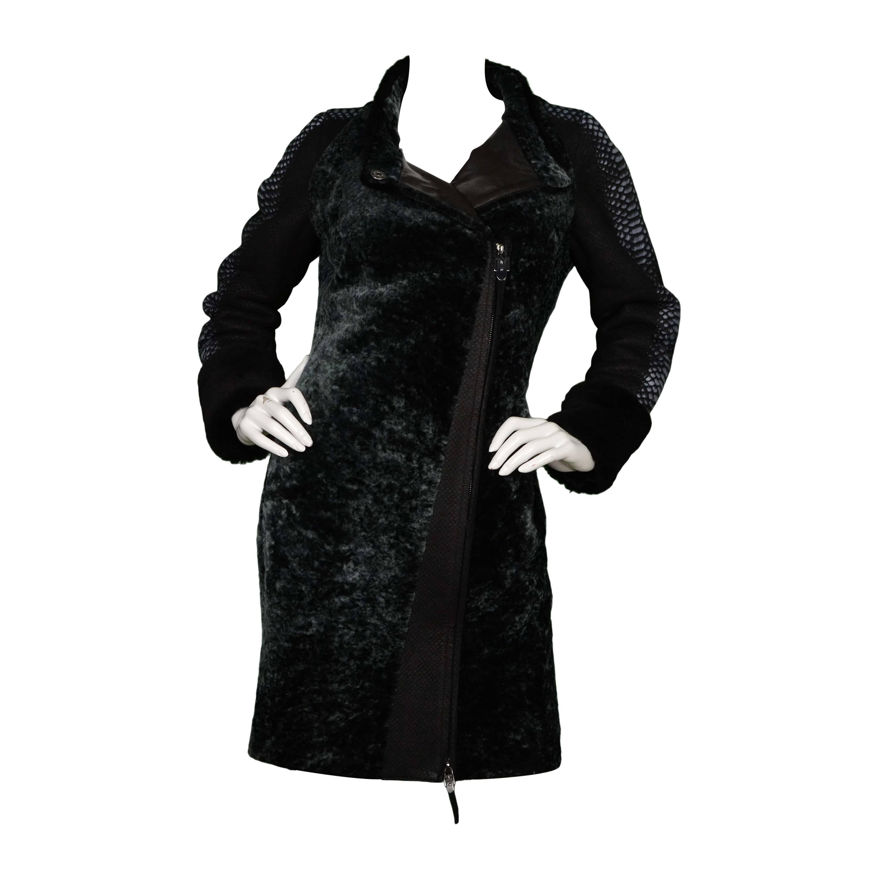 Donna Bacconi Schwarzer & blauer Shearling-Mantel Gr. L