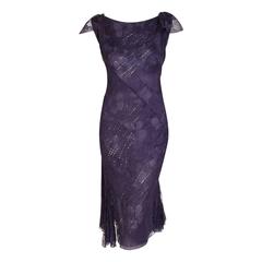 1990er Gianni Versace Couture Rückenfreies Kleid aus perlenbesetzter Orchidee-Lila Spitze mit Schrägschnitt