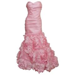 Stunning Monique Lhuillier Roses Applique Mermaid Gown 2