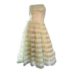 Beautiful 1950s 50s Light Green Chantilly Lace Strapless Vintage Cocktail Dress