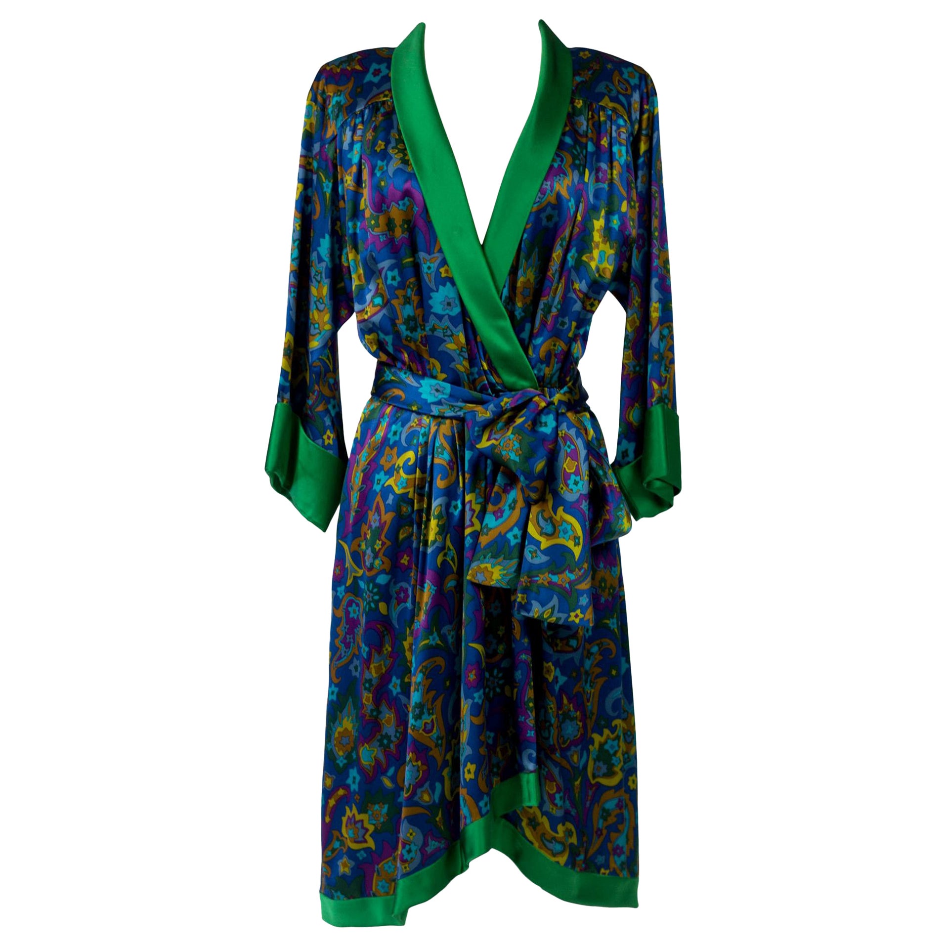 Vestido de cóctel Yves Saint Laurent Rive Gauche de satén estampado Otoño Invierno 1985