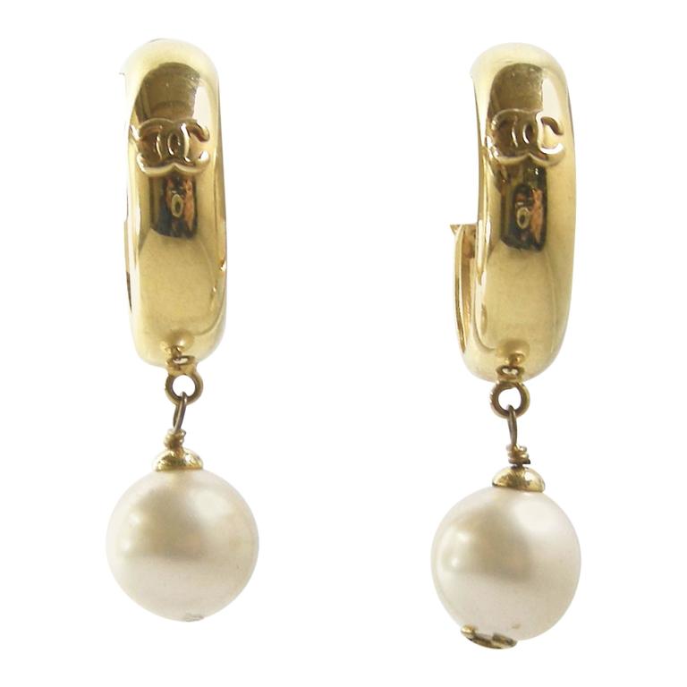 Vintage Chanel Season 29 Pearl Drop Unusual Hoop Earrings At 1stdibs Vintage Chanel Season 29 Pearl Drop Unusual Hoop Earrings For