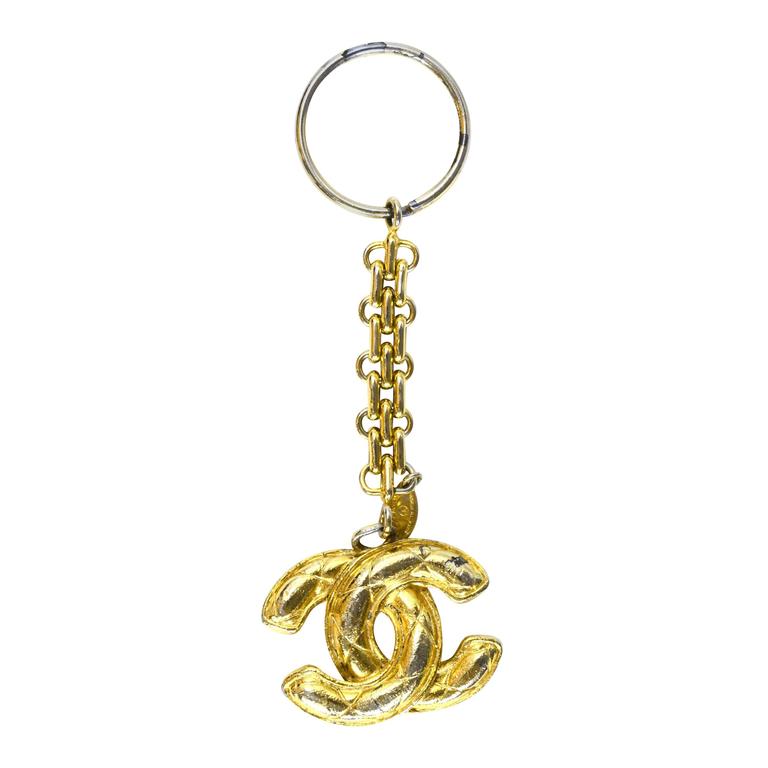 Chanel Vintage '90s Gold Quilted CC Keyring For Sale at 1stDibs | chanel  keychain, chanel keyring