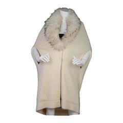 Roberto Cavalli Cream Knit & Fur Collar Cape sz 44 rt. $2, 900