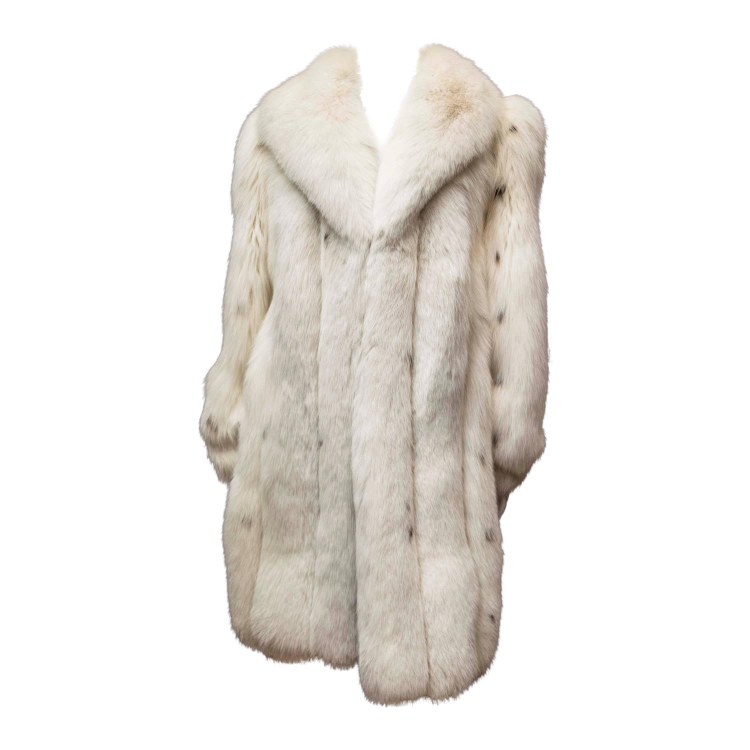 Ivory Spotted Fox Fur Coat 1