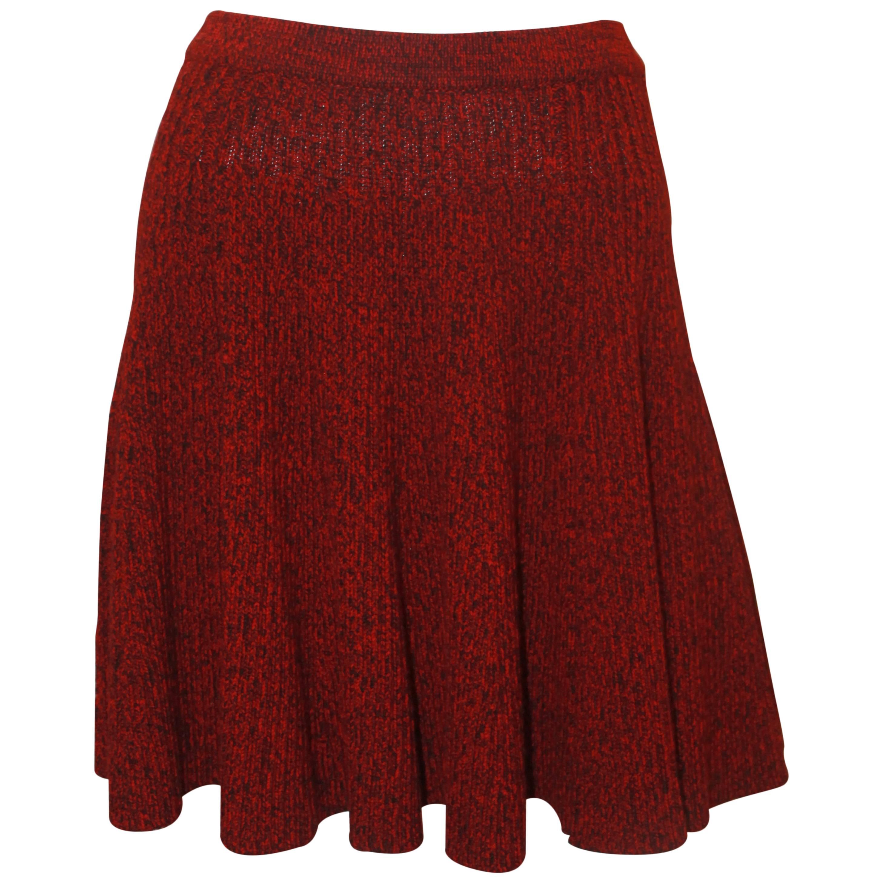 Alexander McQueen Red & Black Wool Cable Knit Flare Skirt w/ Elastic Waist - M For Sale