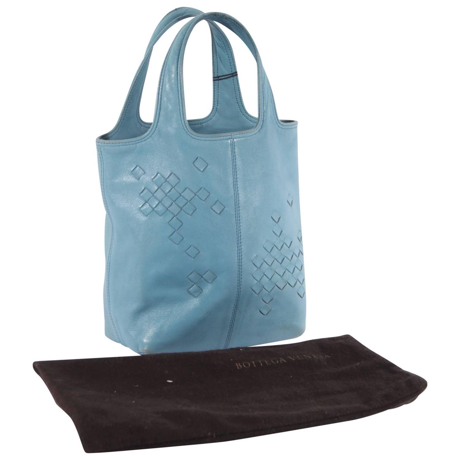 BOTTEGA VENETA Light Sky Blue Leather TOTE HANDBAG Purse INTRECCIATO Detail For Sale at 1stdibs