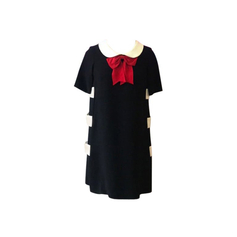 Moschino Cheap Chic Shift Dress Red Bow Black For Sale