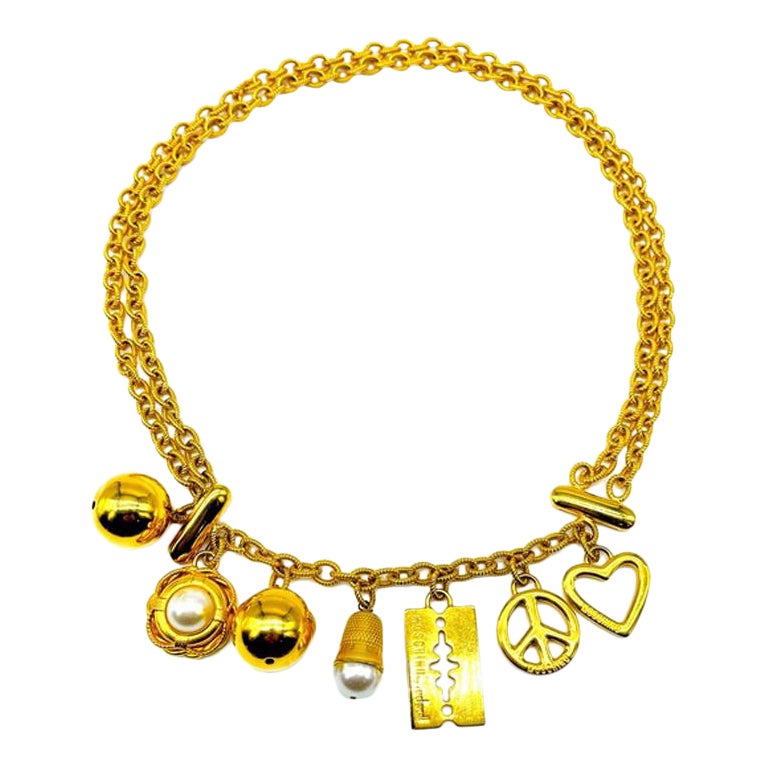 Moschino Redwall Gold Chain Link Charm Belt