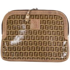 Retro Fendi logo clutch purse by funky finders