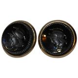 Hardware in tonalità oro lucido con gemelli in vetro nero Pour Glass